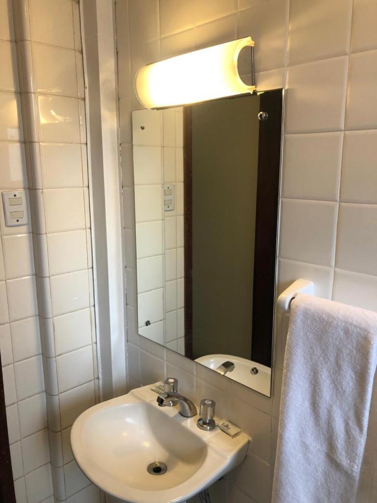 Hotel Estoril 佩洛塔斯 外观 照片