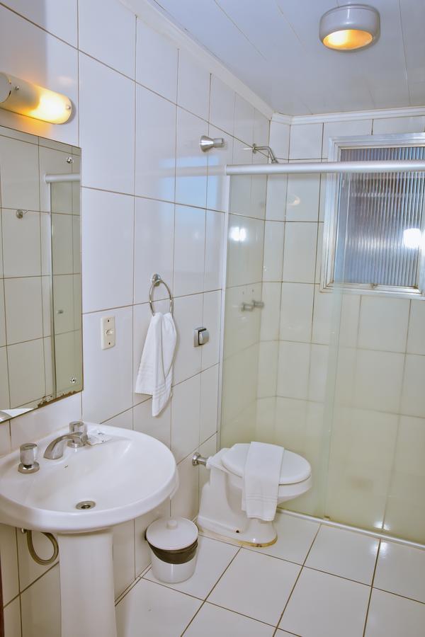 Hotel Estoril 佩洛塔斯 外观 照片